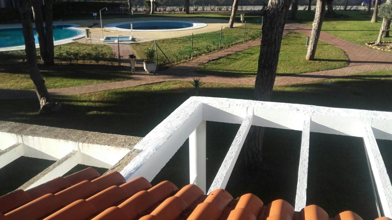 Primera línea de playa casita adosada Chiclana de la Frontera Exterior foto